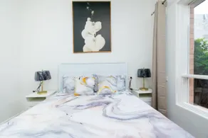 Adelaide Escape and Business-3Bath Full Kitchen Fast Wifi 3TV-for large families and group - Image 3
