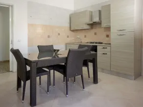Very Central Renovated Apartment - Image 3