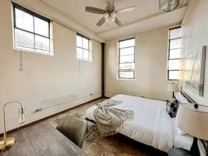 Sleepover | Stylish 2BD/1BA Condo - Downtown SGF - Image 2