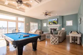 The Strand: Free Golf Carts & Pool, 1 Blk to Beach - Image 3