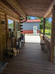 Cozy Cabin - Image 5
