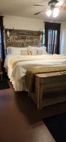 Rustic Retreat, home between 2 lakes. - Image 4