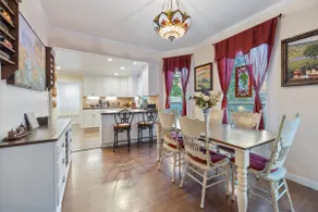 Hot Tub & Tiki Garden - Downtown Auburn Victorian - Image 3