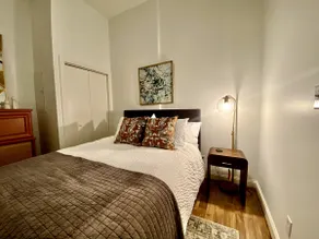 Fresh & Modern Dwtn Apt - Image 2