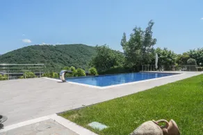 Villa in Vigna Apartments - Image 4