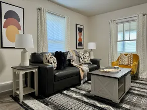 2Bed/2Bath - Near Coliseum & GAC - Image 4