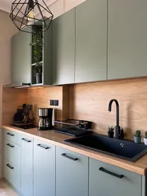 My place - Image 5