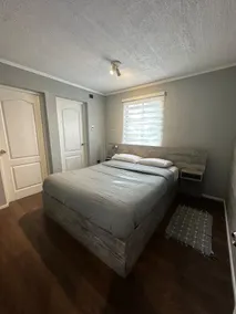Family cabin with living room - Image 3