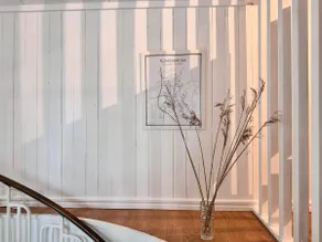 Spacious private attic - Image 4