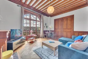 Colorful Escape, 500 m from Beach, sleeps 4 - Image 5