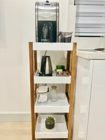 Charming home with workspace - Image 3