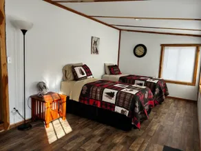 The Cabin in the Woods/Ranch Setting/Warsaw, MO - Image 3