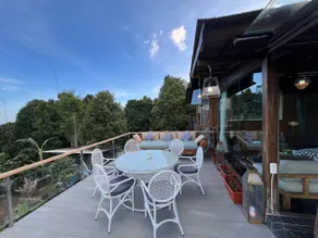 Home Above the clouds - Image 2