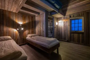 Tommy`s Lodge - Image 3