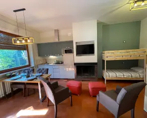 Fredens oas i utkanten av Perugia, apt. i villan, veranda med utekök - Image 5