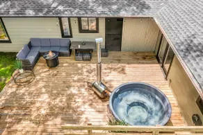 Cozy Ranch by the Lake w/Hot Tub in the Mountains - Image 2