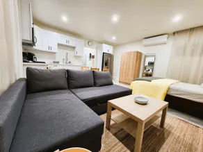 Cozy Studio near Disneyland & more - Image 2
