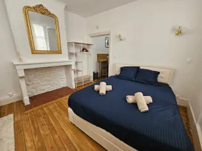 Chic, contemporary suite at the foot of the Cathedral - Image 2