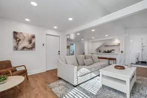 Luxury Modern Home In S Lakeland - Image 3