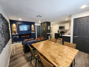 Spacious 1BR Apartment, Gated Parking Patio+ Gym - Image 4