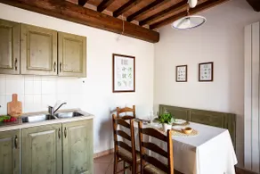 Three-room apartment with attic - Image 3