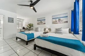 Catalina Palms | Steps to Beach | Heated Pool #3 - Image 4