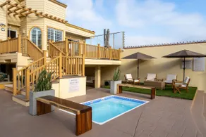 Entire Beach Home Away from Home - Image 2