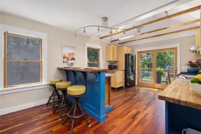 Quaint Downtown Jamestown Home - Image 5