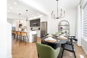 Glenwood Showhome | 3BDR | AC - Image 5