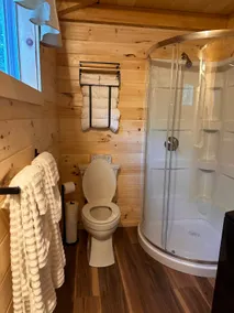New Construction - Peaceful cabin on the lake - Image 5
