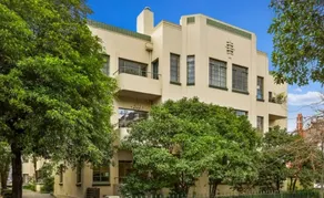 Stylish Art Deco on the Park - Image 2