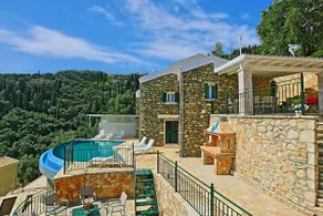 Villa Regina: Above Agni, superb views and pool - Image 4