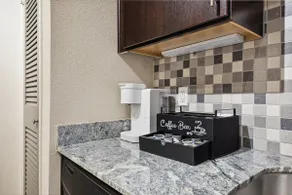 Elite Residence| Stay & Unwind | Galleria - Image 5