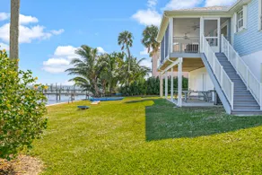 Direct RiverFront Paradise Home - Image 2