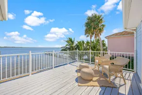 Direct RiverFront Paradise Home - Image 3