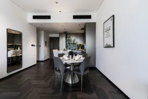Stylish 1BR with DIFC Skyline and Zabeel Views - Image 3