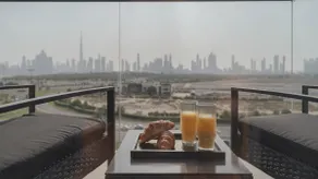 Stylish 1BR with DIFC Skyline and Zabeel Views - Image 5