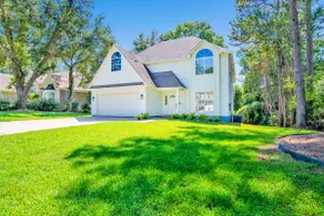 Daphne's Mystery Cottage-Golf Course, Pool Retreat - Image 4