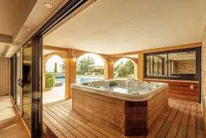 Villa Bleue, Air-Conditioned, Jacuzzi, and Private Hammam - Image 3