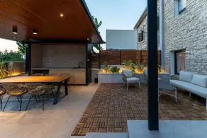 The Light On The Hill-Elegant serenity&heated pool - Image 4