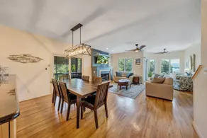 Mountain Lake Townhome Huddlesto - Image 4