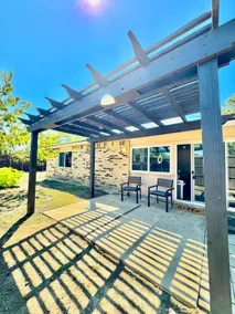 Convenient and Cozy Retreat. - Image 4