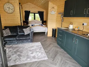 Glamping Lodge At Benone Retreat - Image 5