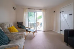 3 Bedroom family home Parking Garden - Pass the Keys - Image 3