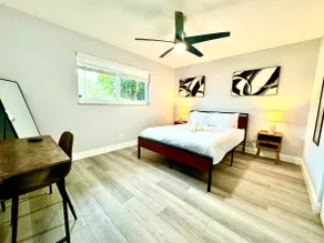 Chic Apartment Near Juno Beach - Image 3