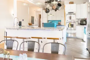 Downtown Loft, w Air Hockey & Rooftop Patio! - Image 4