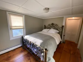 The Walnut Apartment - Image 4