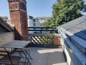 Renovated flat with terrace, wifi, bike rack - Image 2