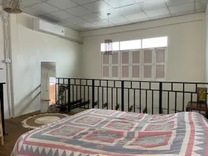 Chan House - Image 2