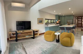 House of Light/ SALT POOL/ 10 minute walk to beach - Image 3